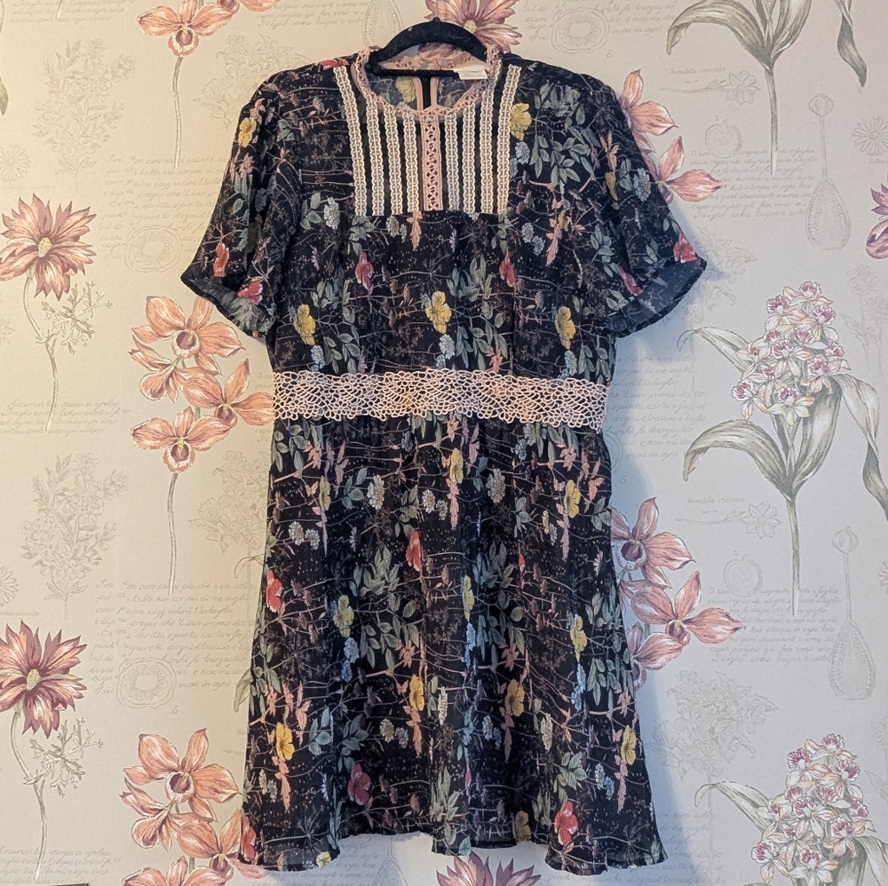 Foxiedox Anthropoligie Dress Women's XL Floral Lace Trim New Without Tags